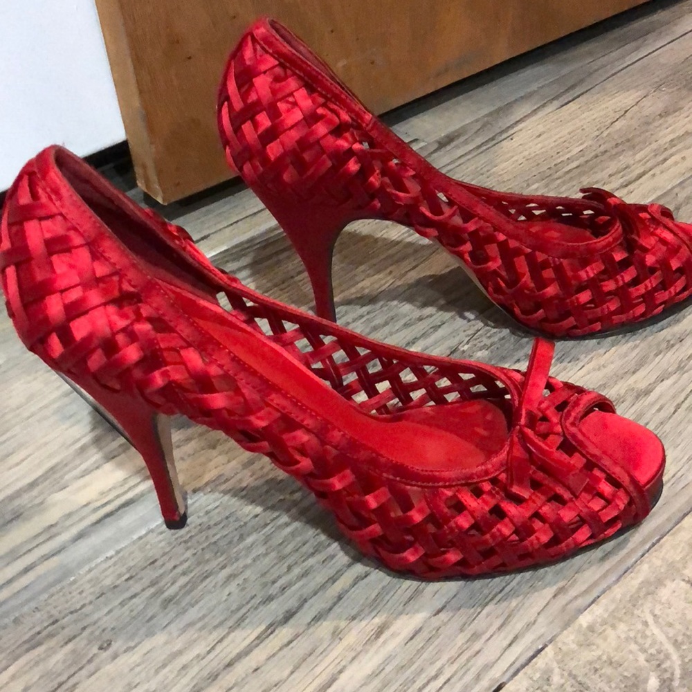 Aldo red satin pumps